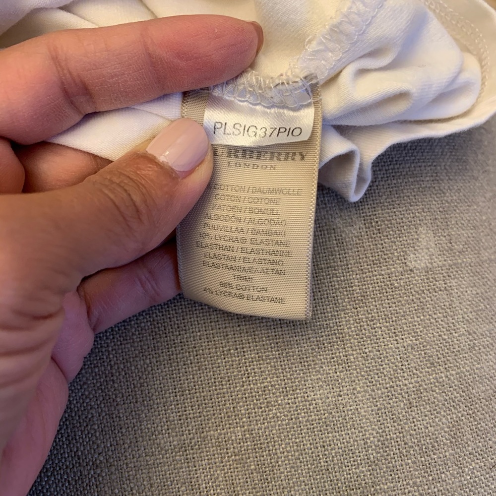 Burberry Top Small - Picture 6 of 8